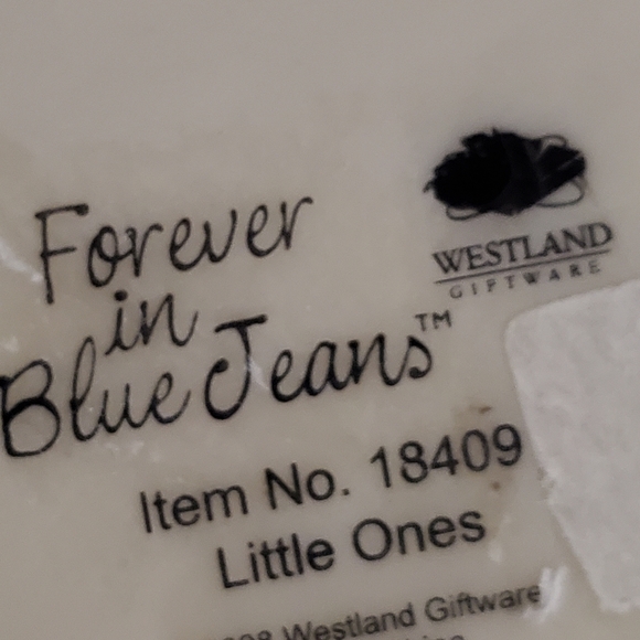 Forever in blue jeans little ones figurine - Picture 3 of 3